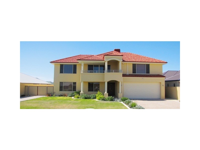 11 Naroona Drive, Dalyellup WA 6230
