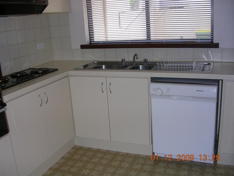 17/13 Upper Esplanade, Bunbury WA 6230