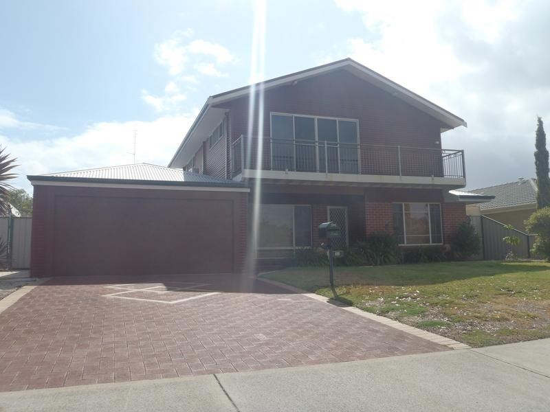 102 Chapple Drive, Australind WA 6233