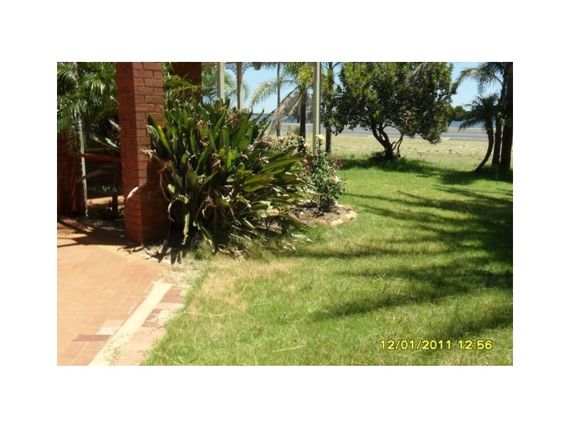 19 Absolon Road, Australind WA 6233