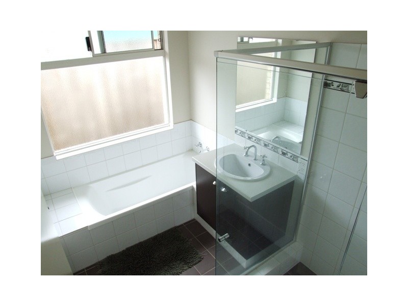 119 Barton Drive, Australind WA 6233