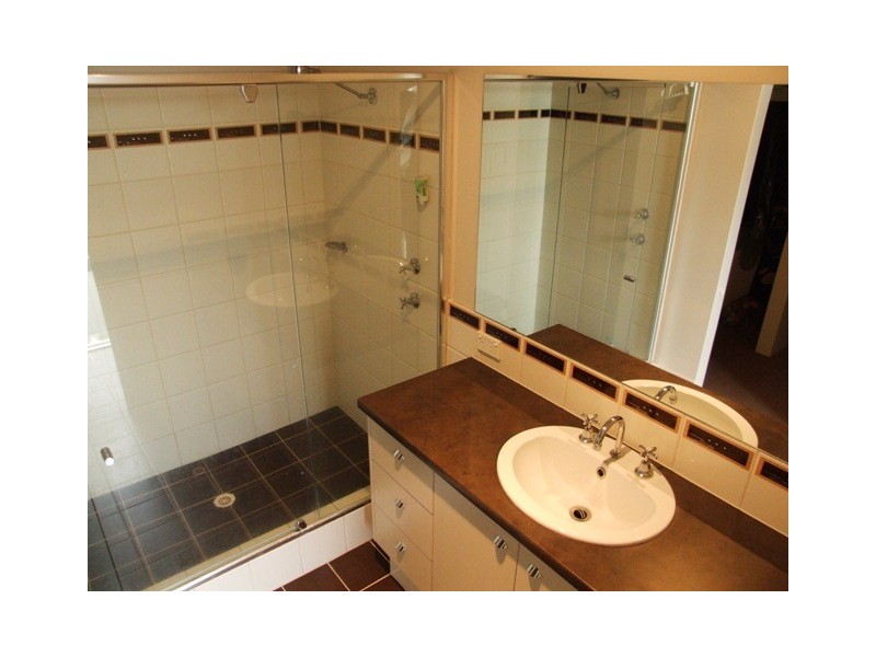 119 Barton Drive, Australind WA 6233