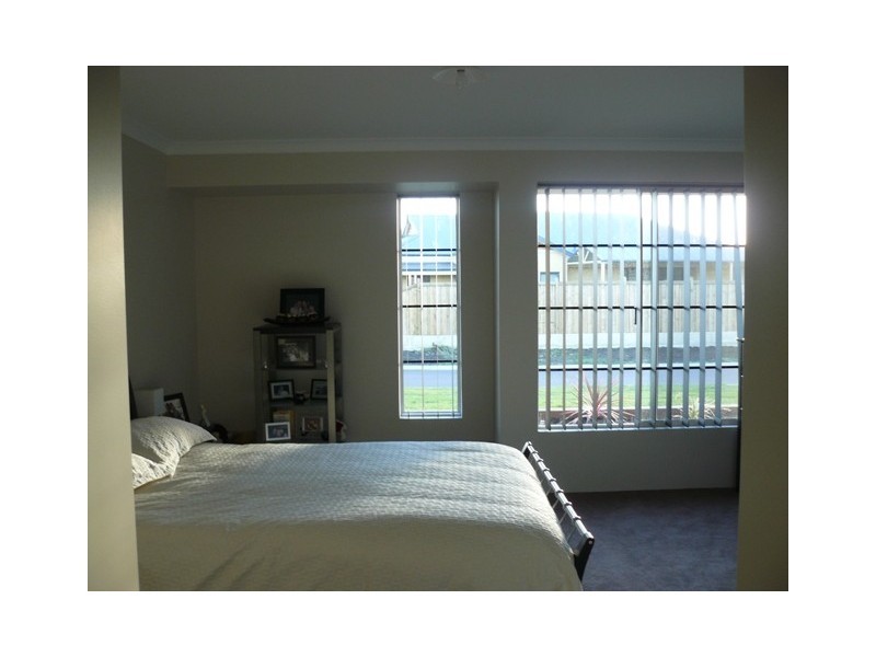 119 Barton Drive, Australind WA 6233