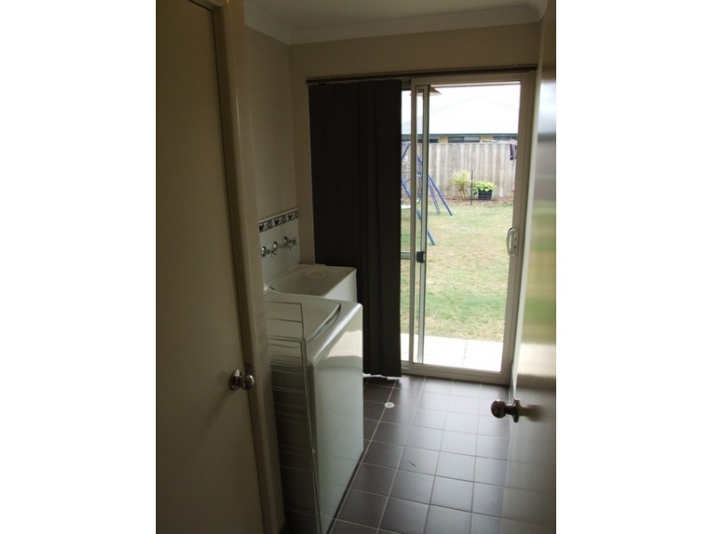 119 Barton Drive, Australind WA 6233