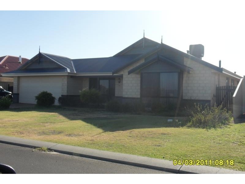 16 Carbine Loop, Millbridge WA 6232