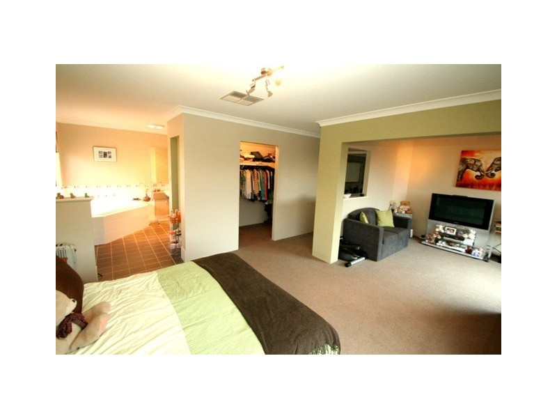 10 Nicolay Approach, Dalyellup WA 6230