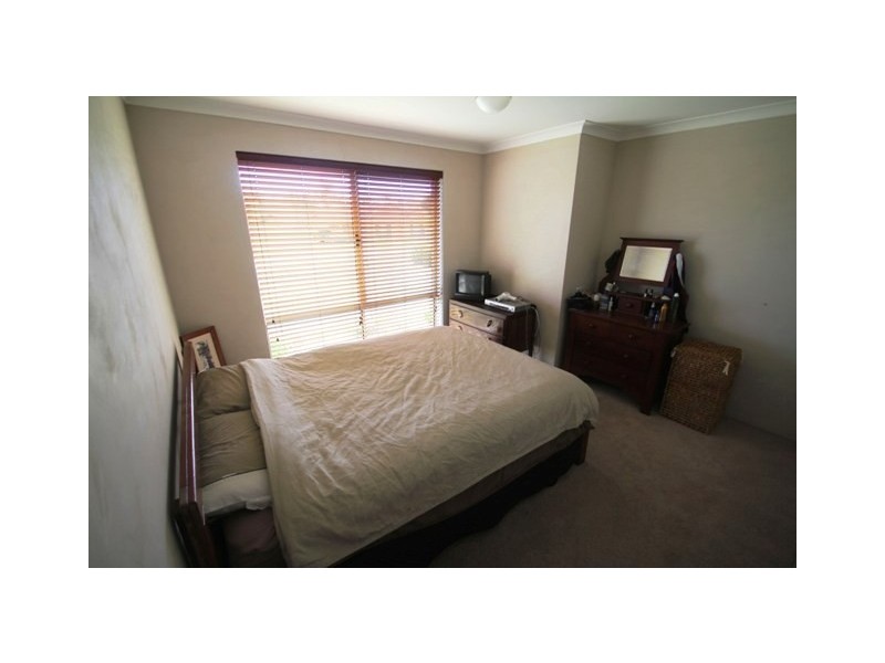 27 Dudley Drive, Usher WA 6230