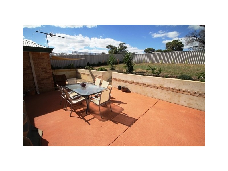 27 Dudley Drive, Usher WA 6230