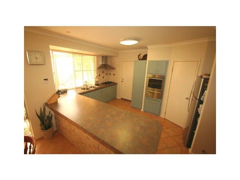 25 Stallard Court, Australind WA 6233