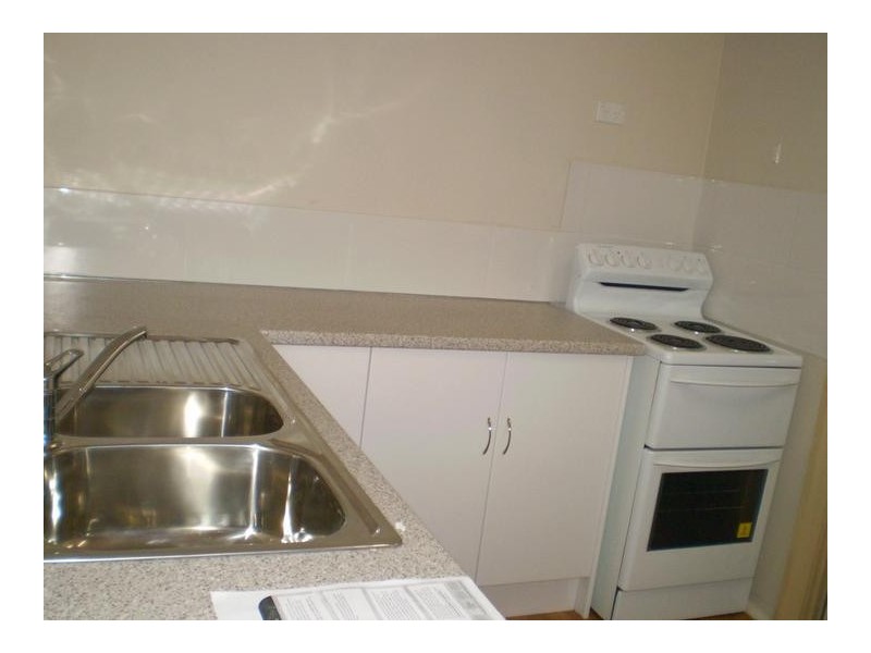 20 Newell Street, Harvey WA 6220