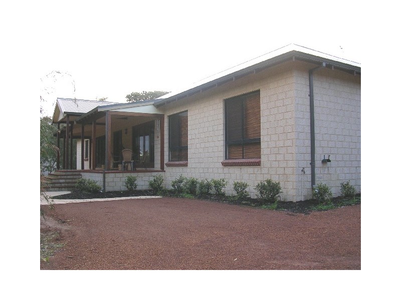 14 Wildflower Way, Australind WA 6233