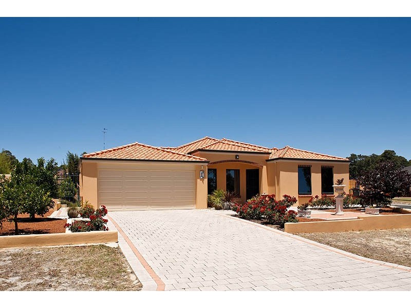53 Sittella Street, Harvey WA 6220