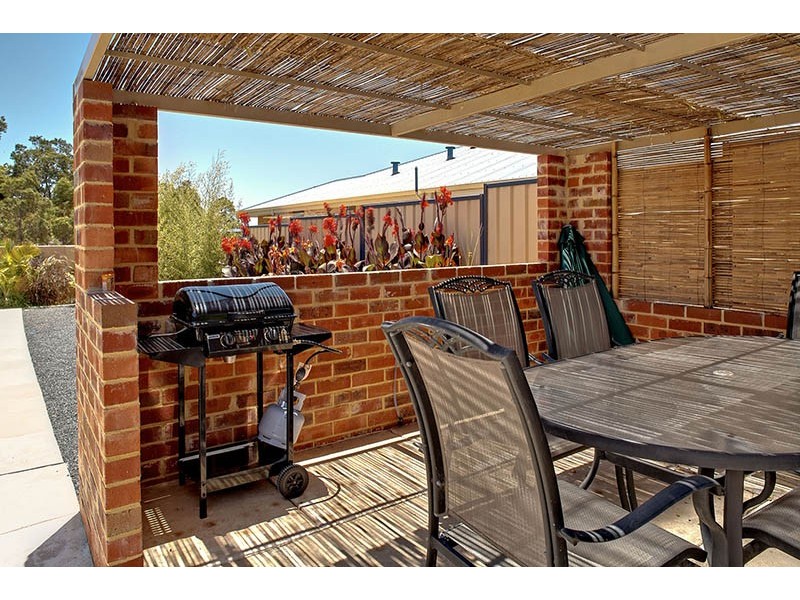 53 Sittella Street, Harvey WA 6220