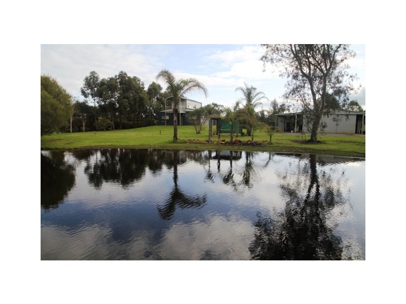 184 Wilson Street, Cookernup WA 6220
