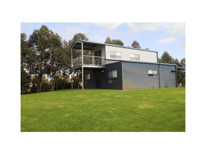 184 Wilson Street, Cookernup WA 6220