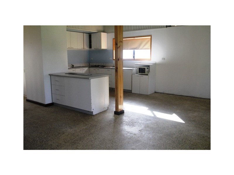 184 Wilson Street, Cookernup WA 6220