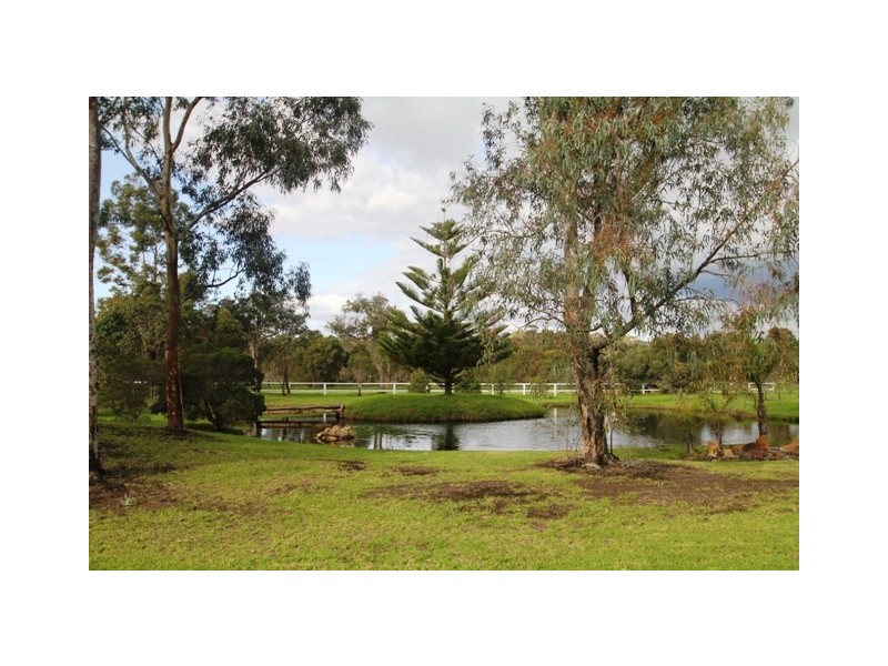 184 Wilson Street, Cookernup WA 6220