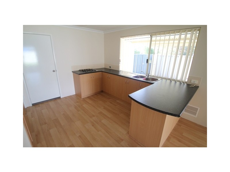 7 Lloyd Way, Usher WA 6230