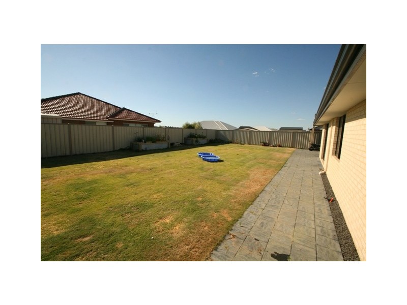 46 Jupiter Drive, Australind WA 6233