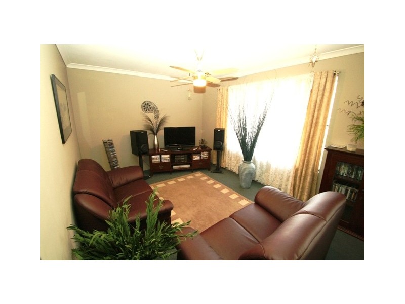 9 Greensill Crescent, Australind WA 6233