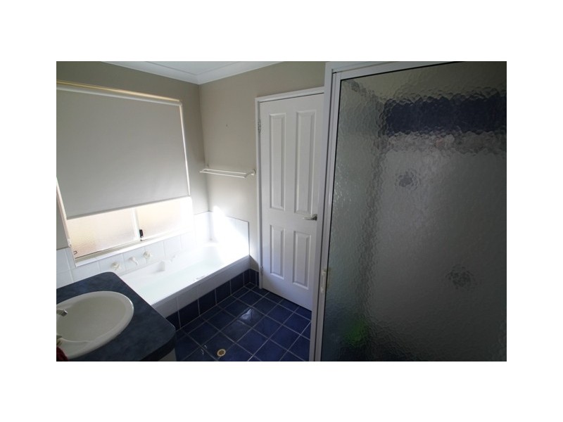 79 Chapple Drive, Australind WA 6233