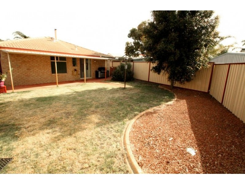 10 Chapple Drive, Australind WA 6233