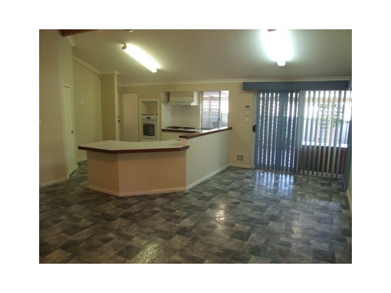 17 Valentine Way, Australind WA 6233