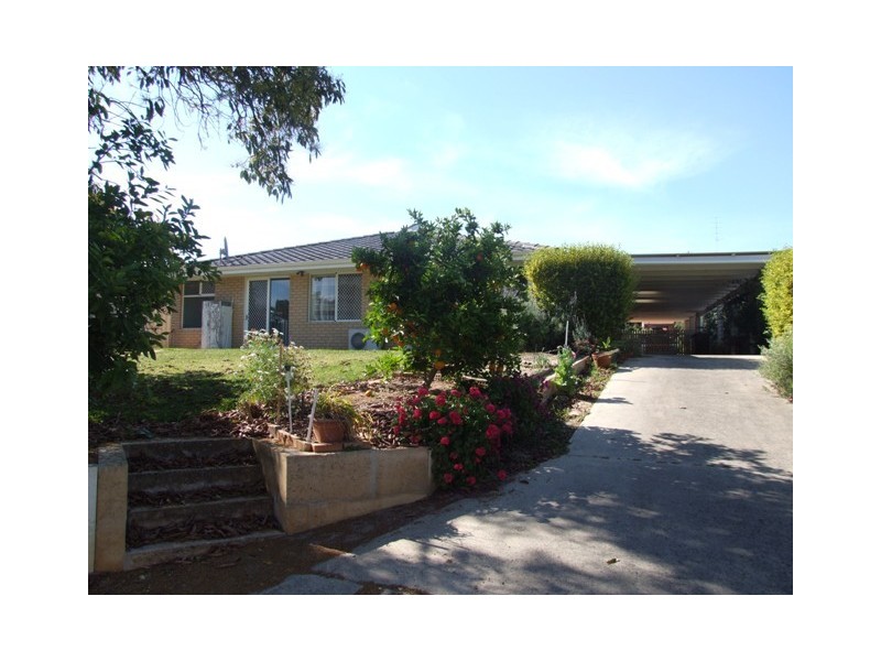 17 Valentine Way, Australind WA 6233