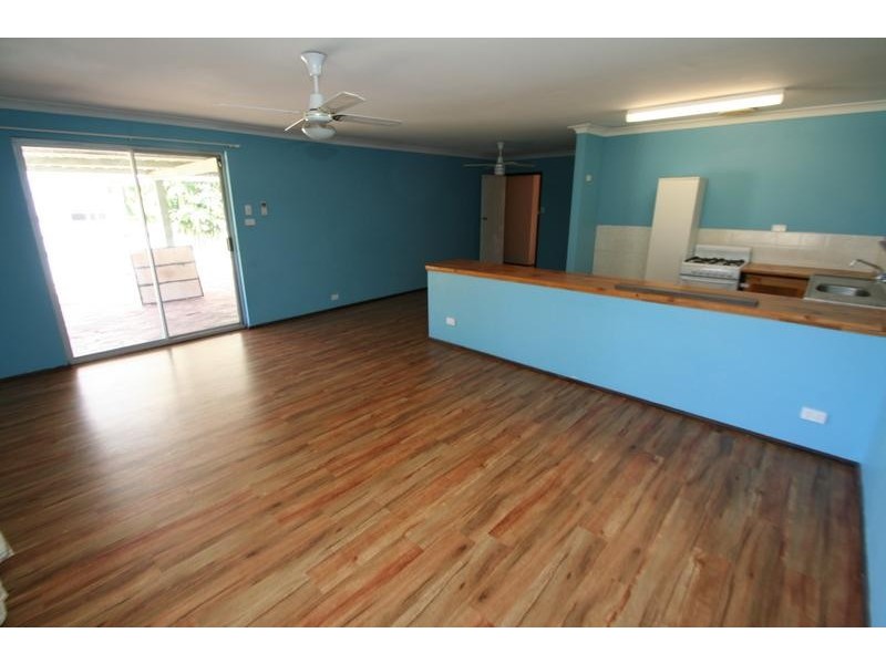 1 Hockins Place, Australind WA 6233