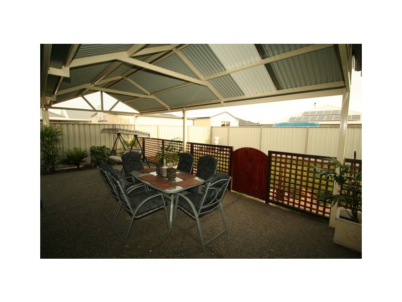 6 Golden Beryl Avenue, Australind WA 6233