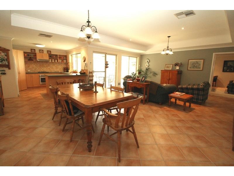 45 Lawson Road, Dalyellup WA 6230