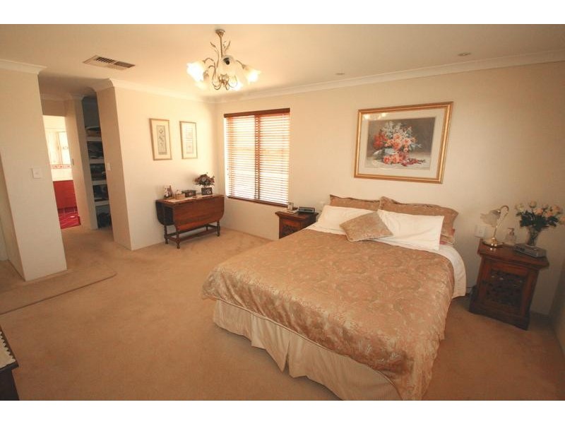 45 Lawson Road, Dalyellup WA 6230