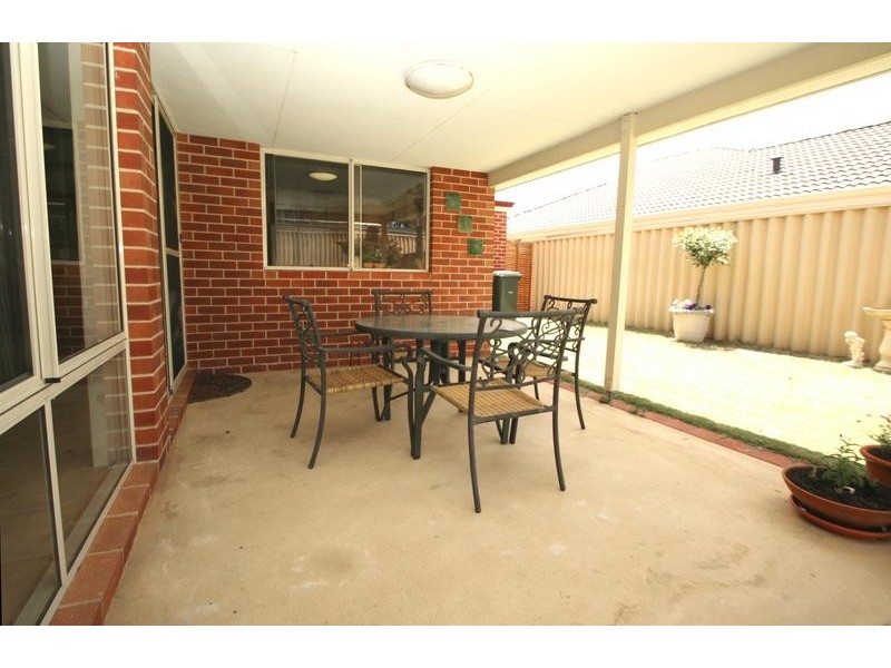 45 Lawson Road, Dalyellup WA 6230