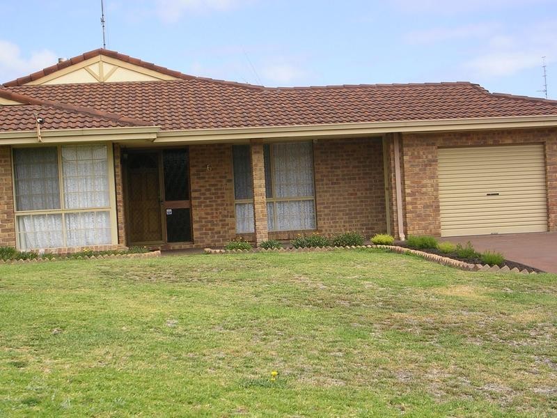 6 Monitor Way, Australind WA 6233