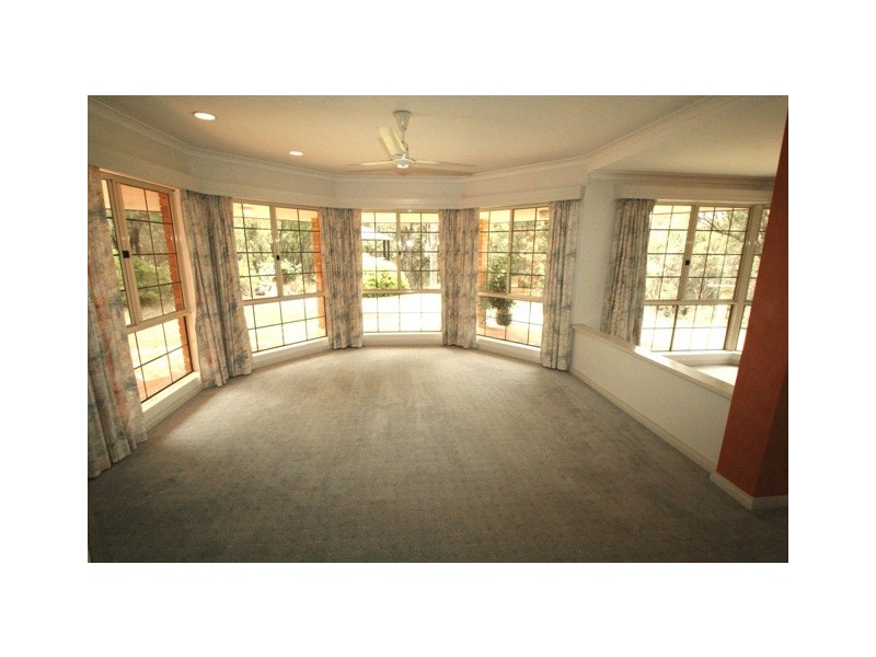 3 Leake Court, Leschenault WA 6233