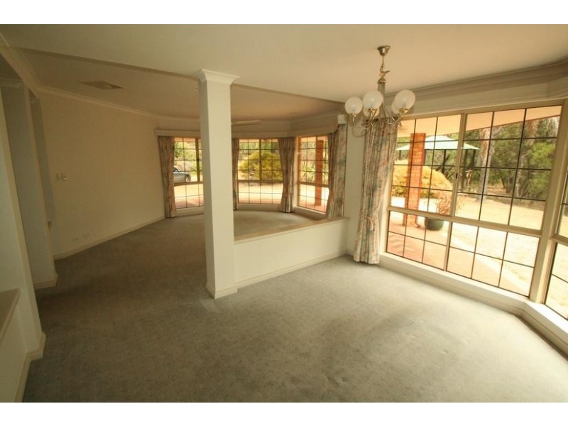 3 Leake Court, Leschenault WA 6233