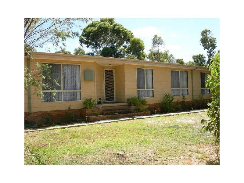 4 Reef Place, Australind WA 6233