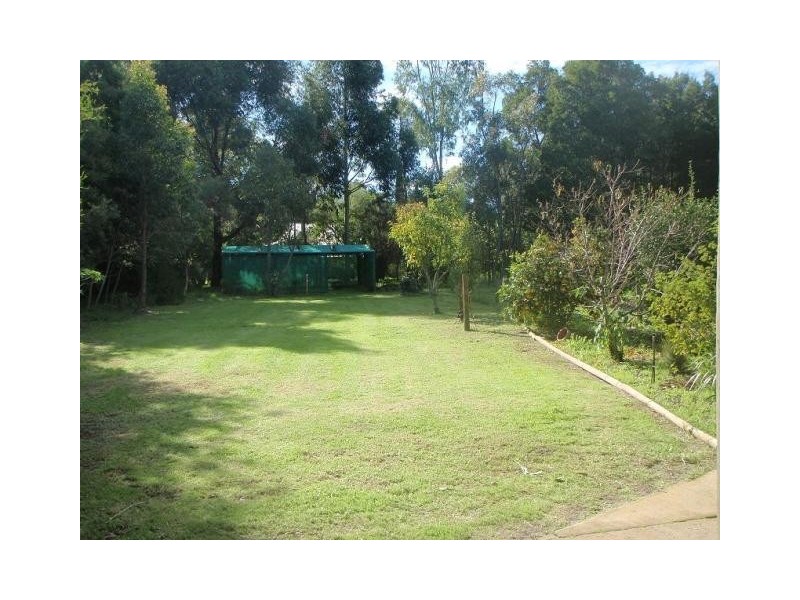 4 Reef Place, Australind WA 6233