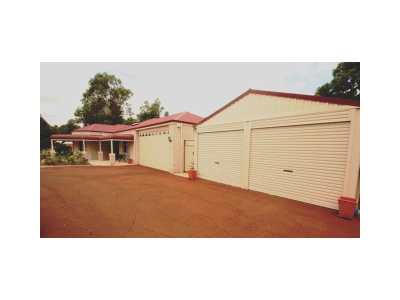 6 Longshore Place, Leschenault WA 6233