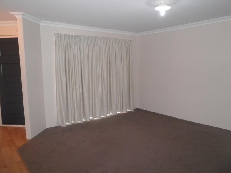 7 Lloyd Way, Usher WA 6230