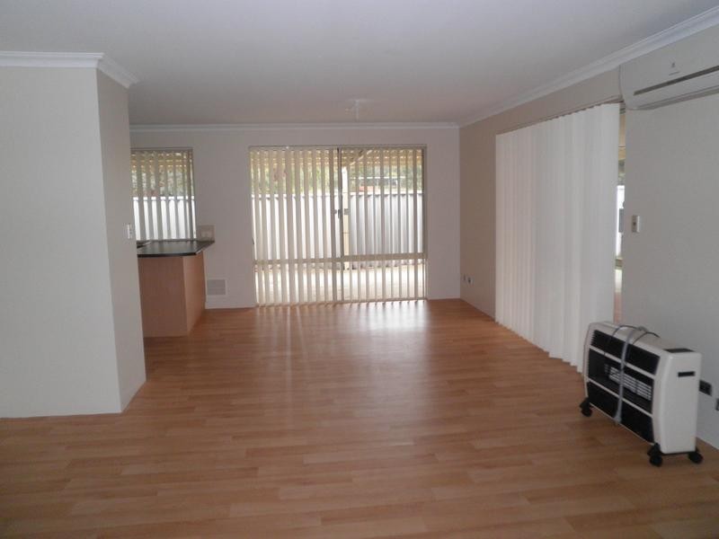 7 Lloyd Way, Usher WA 6230