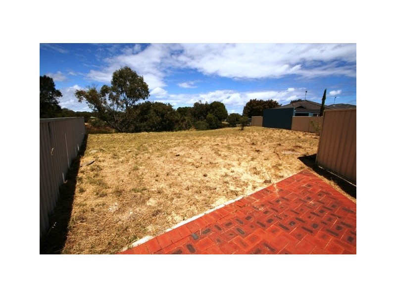 10 Kendle Close, Pelican Point WA 6230