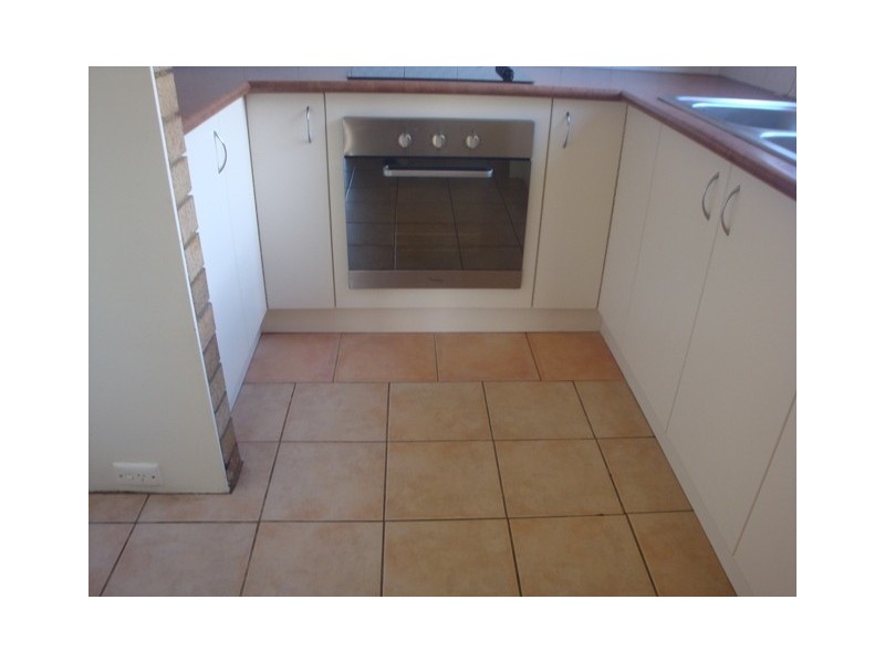 11/13 Strickland Street, Bunbury WA 6230