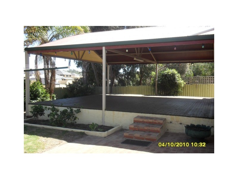 27 Travers Drive, Australind WA 6233
