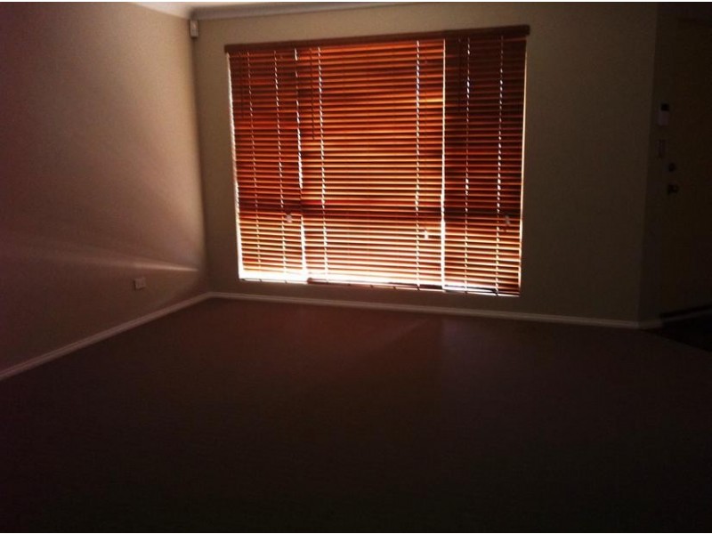 8 Sunstone Brace, Australind WA 6233