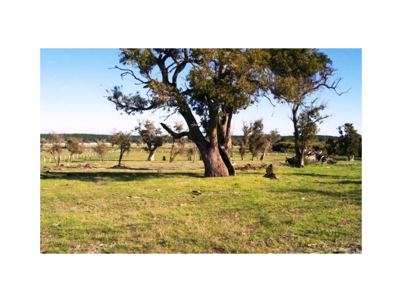 Lot 15,  Pearson Place, Harvey WA 6220
