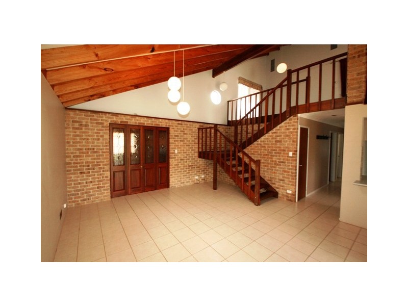 79 Pearce Road, Australind WA 6233