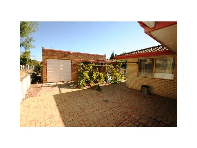 4 Jerboa Place, Australind WA 6233