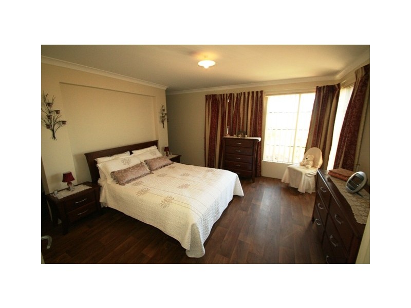 91 The Boulevard, Australind WA 6233