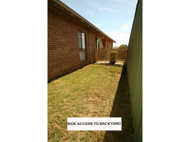 12 Hughlings Place, Australind WA 6233